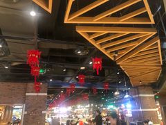 大堂-食通天美食广场(华润万象城店)