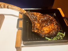 -AZUR聚(香格里拉饭店)