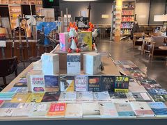 -魔方城市书房(中街益田店)