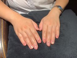 -悦指间美甲美睫