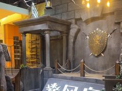 -暴风岛沉浸式体验馆(百联世纪店)