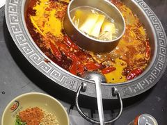 -晓宇重庆火锅(龙首店)
