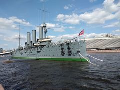 -阿芙乐尔号巡洋舰