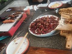 -路边边.炒菜烧烤.音乐餐厅(良乡长虹店)