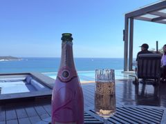 -瑰丽酒店·海吧·天际下午茶·现场DJ·天台酒吧