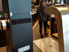 -星巴克臻选(广州高德置地秋广场店)