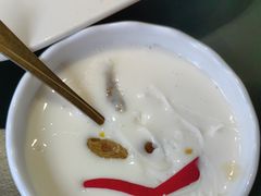 -桥边小楼·手工云南菜·古城观景小楼
