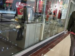-麦当劳(新城市广场店)