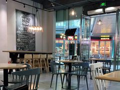 -HELLO 27 意面·沙拉·帕尼尼