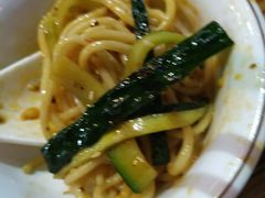 金牌凉面-三妹小龙虾·黄油蟹(华侨城总店)