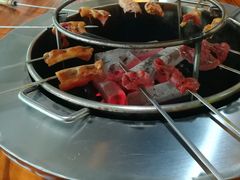 -炭虎子水浒烤肉(梦时代店)