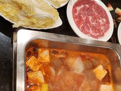 -百年川椒重庆老火锅(光谷店)