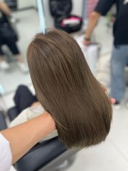 -乾健·烫染·接发SALON