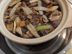 -天宜隆蘑菇宴火锅(石景山旗舰店)