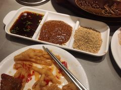 -山焱·炭火自助烤肉(周浦万达店)