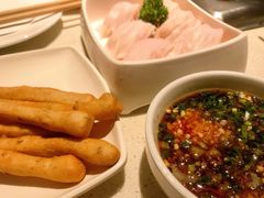 -海底捞火锅鲜切牛肉主题店(长寿路店)