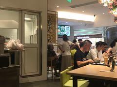 大堂-吉野家(上海美罗城店)