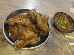 -王万妈卤猪脚(青岩交通路)