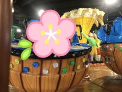 -维佳童话镇演出现场(徐东店)