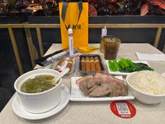 -香港新发烧腊茶餐厅(水围店)