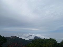 -黄山光明顶山庄