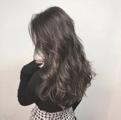 -苑苑发型设计