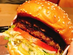 -The Habit Burger Grill 哈比特汉堡(复兴soho店)