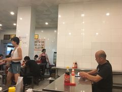 -易记皮肚面(明瓦廊店)