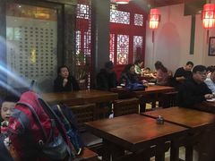 大堂-石头门坎