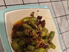 -顶峰夜宴·龙虾烧烤大排档(九江学院店)