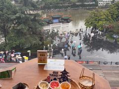 -包整·丝娃娃(甲秀楼景观店)