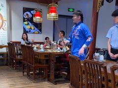 -小天鹅火锅·一线江景洪鼎旗舰店(洪崖洞店)