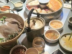 -巴奴毛肚火锅(二七万达店)