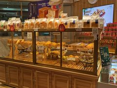 面包甜点陈列柜-BreadTalk面包新语·烘焙蛋糕(高德置地春广场店)