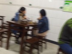 大堂-老乌家特色小炒泡馍(大皮院店)
