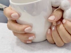 -秀色美甲美睫纹绣护肤