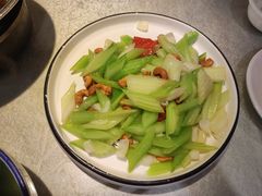 -眷江南之小蓝鲸(王府大街店)