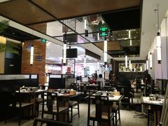 大堂-江边城外烤全鱼(世茂广场店)
