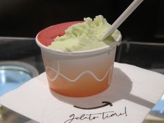 蜜瓜橙花水-Dip in Gelato(富民路店)