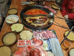 -周小明火锅(黑金冠社区店)