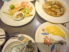 -大头虾越式风味餐厅(光明广场店)