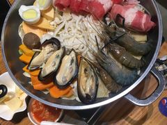 -辛明堂洞韩式芝士年糕火锅(万达店)