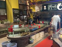 -黄泥岗·地道湖北菜(奥特莱斯店)