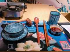 餐具摆设-舞漁日料美人胶原锅(陆家嘴中心店)