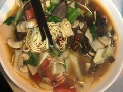 -二扁私房面馆(崂山路店)