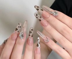 -斯馨·健康美甲美睫