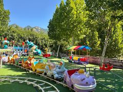 -沂蒙云瀑洞天景区