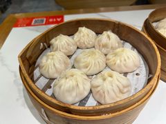 -馋三尺蟹粉小笼(人民广场店)
