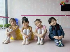 -Isee灰姑娘国际儿童艺术中心(BHGMall店)