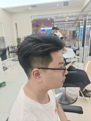 -川和潮人漂色·烫染·接发